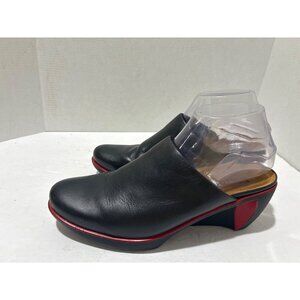 Naot Evening Mule Clogs black leather with red accents on the wedge heel sz 40